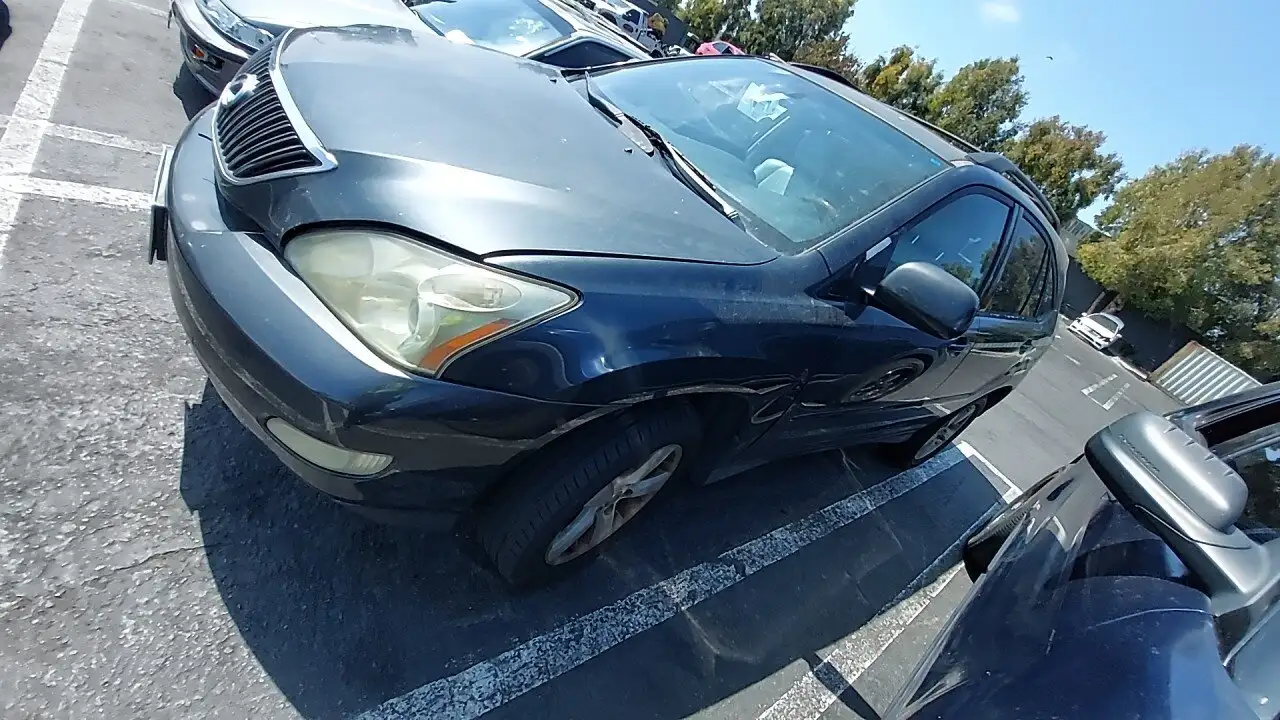 Photo of 2004 Lexus Rx330
