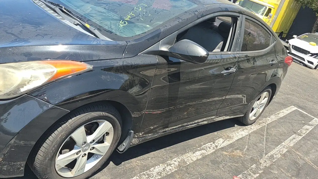 Photo of 2012 Hyundai Elantra