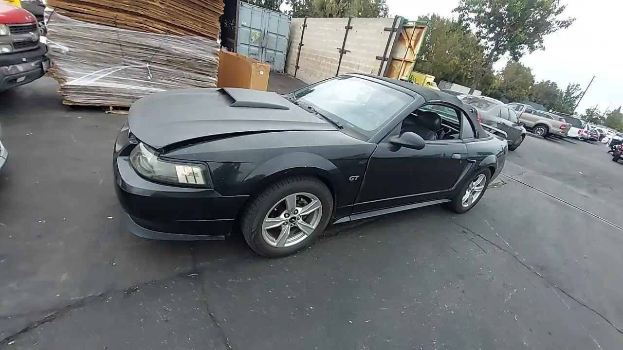 Photo of 2003 Ford Mustang