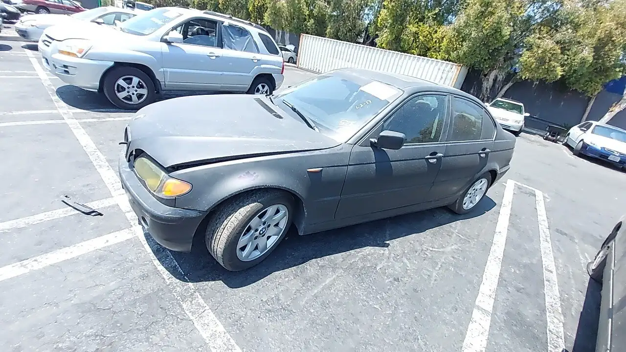Photo of 2003 Bmw 325I