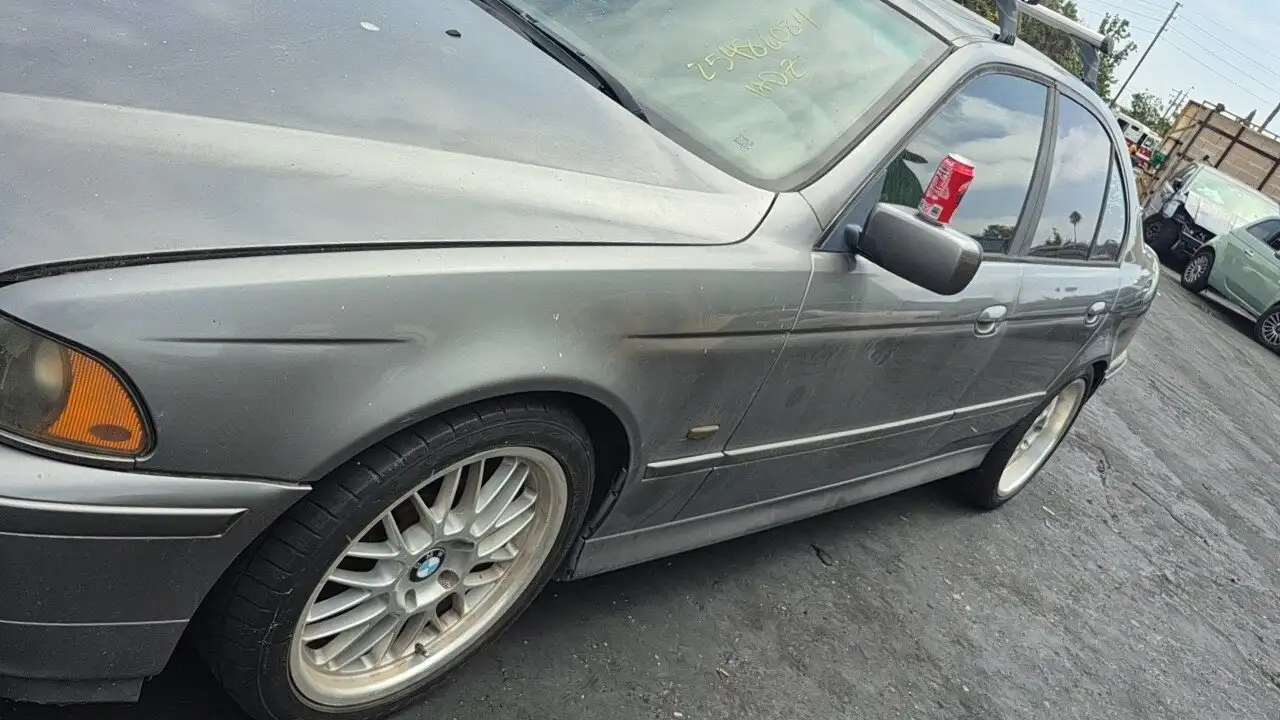 Photo of 2003 Bmw 525I