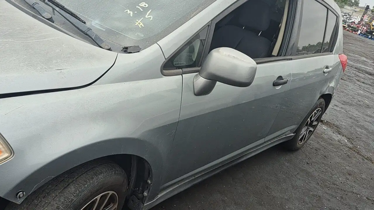 Photo of 2009 Nissan Versa