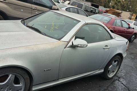 Photo of 2001 Mercedes-Benz Slk230