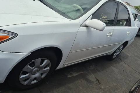 Photo of 2004 Toyota Camry