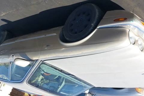 Photo of 1998 Jaguar Xj8