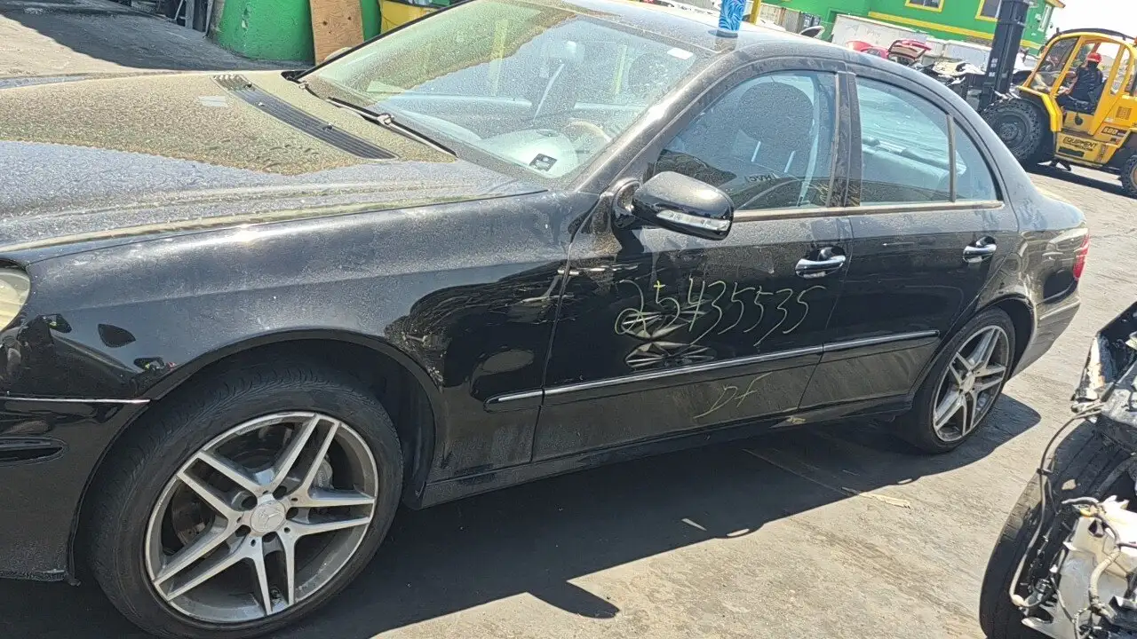 Photo of 2008 Mercedes-Benz E350