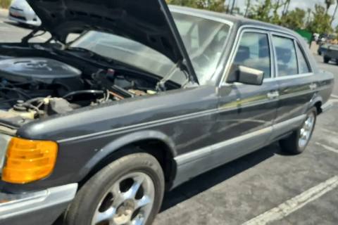 Photo of 1989 Mercedes-Benz 560Sel