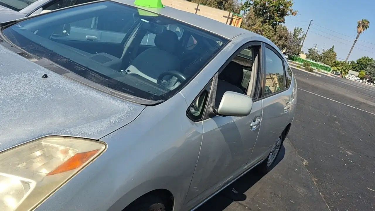 Photo of 2005 Toyota Prius