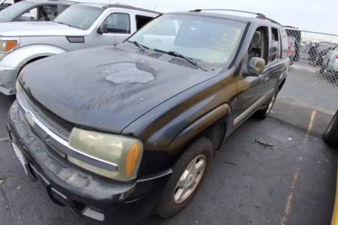 Photo of 2003 Chevrolet Trailblazer