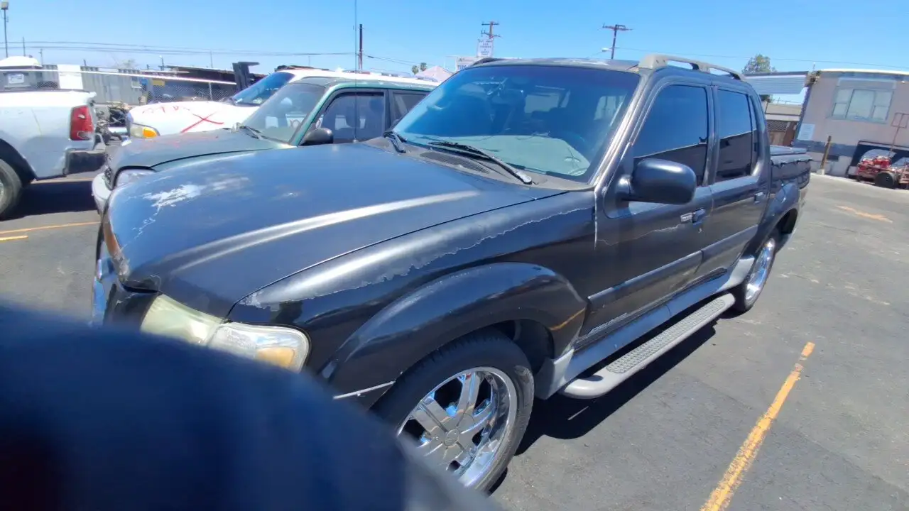 Photo of 2003 Ford Explorer Sport Trac