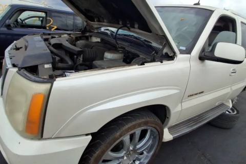 Photo of 2003 Cadillac Escalade