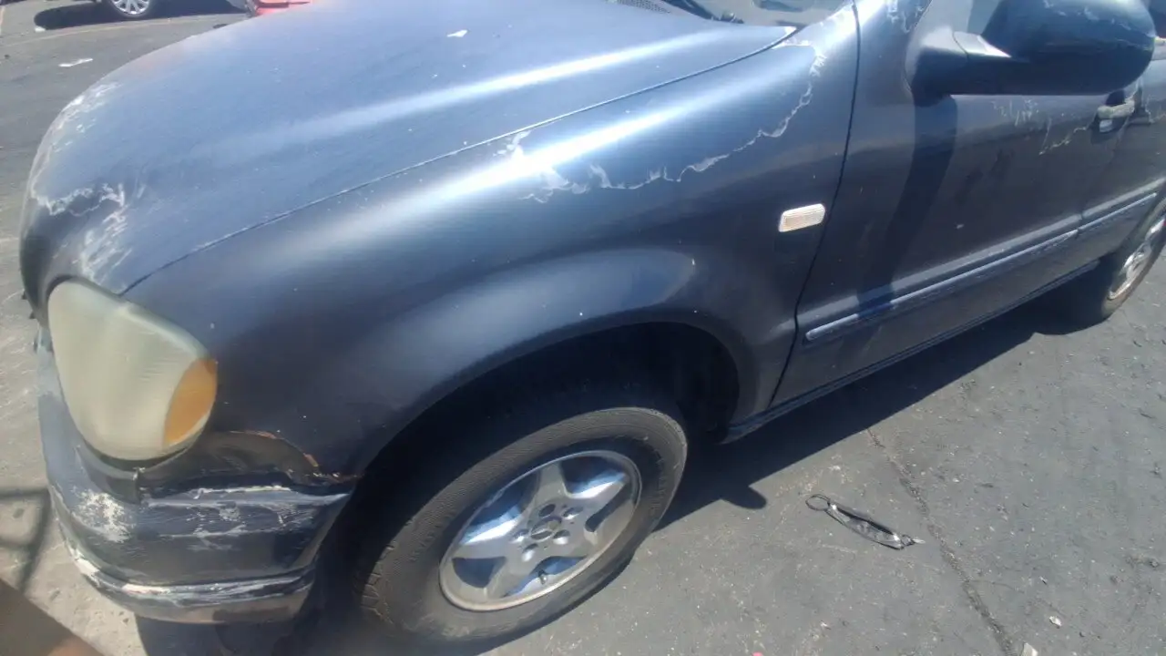 Photo of 2001 Mercedes-Benz Ml320