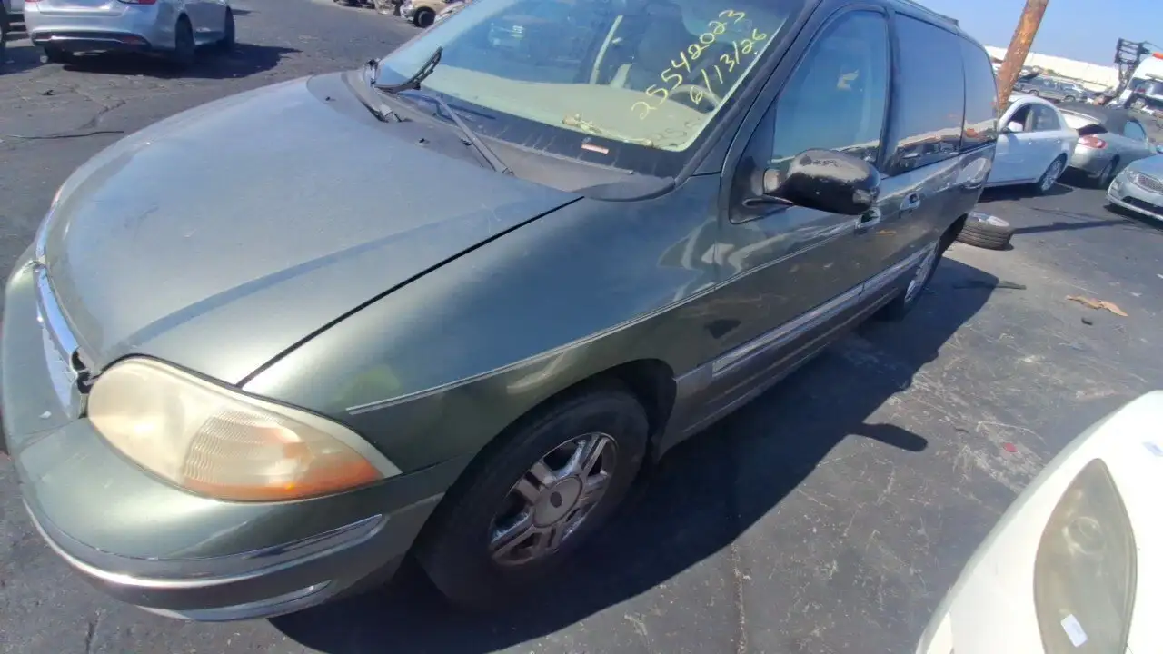 Photo of 2003 Ford Windstar