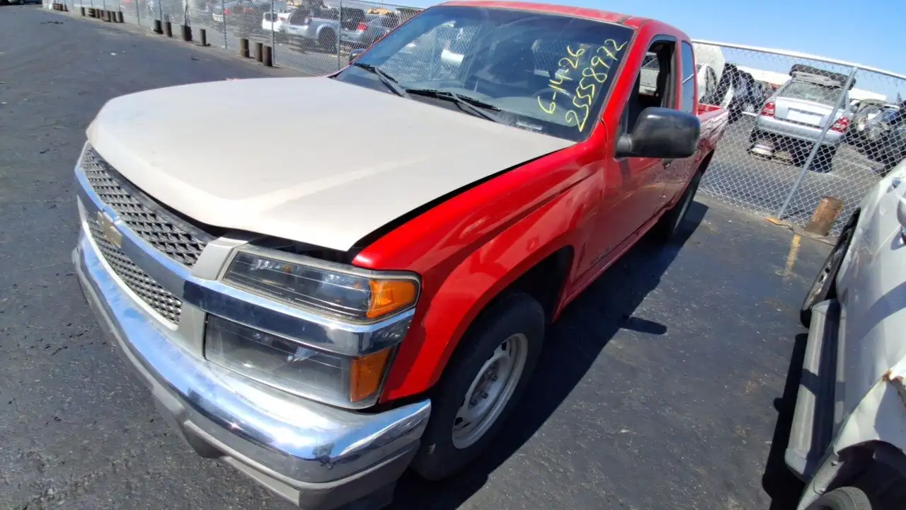 Photo of 2004 Chevrolet Colorado
