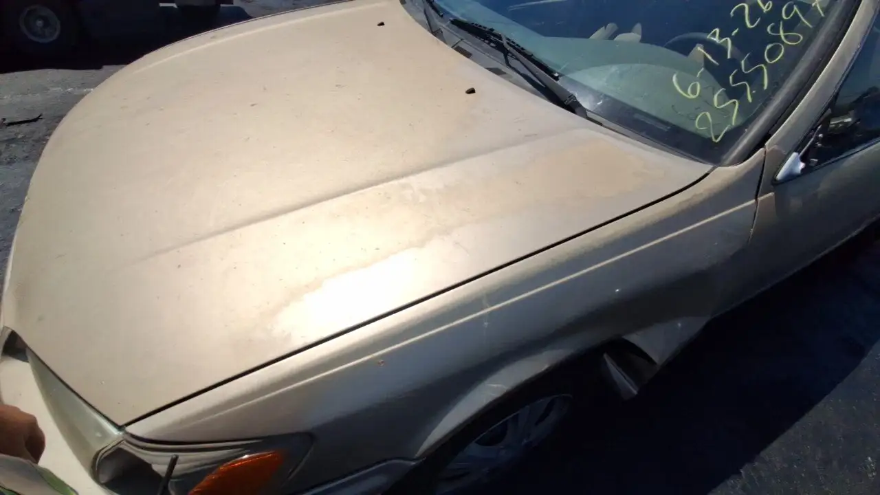 Photo of 2000 Toyota Camry