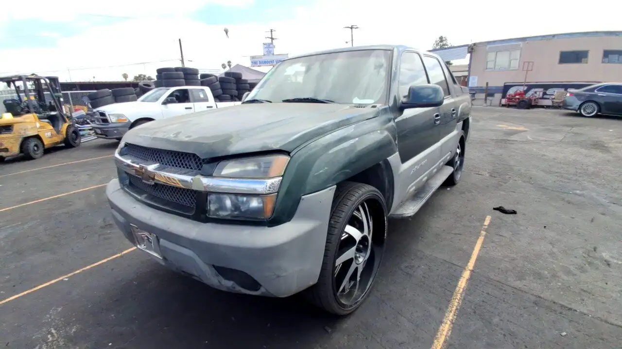 Photo of 2002 Chevrolet Avalanche 1500