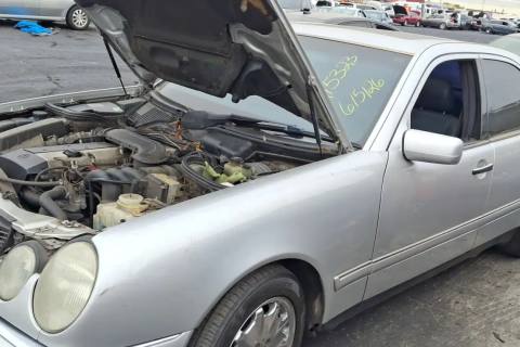Photo of 1996 Mercedes-Benz E320