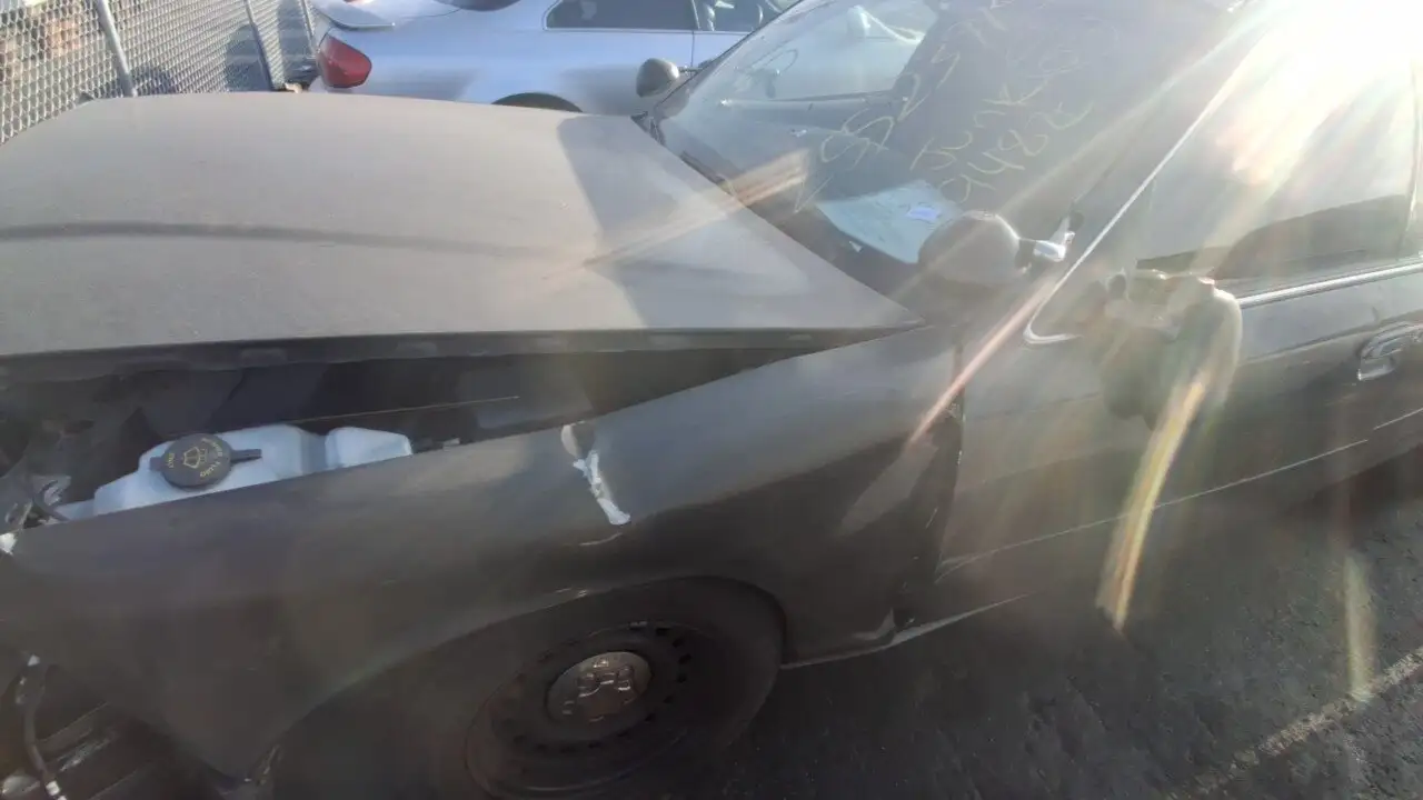 Photo of 2000 Ford Crown Victoria