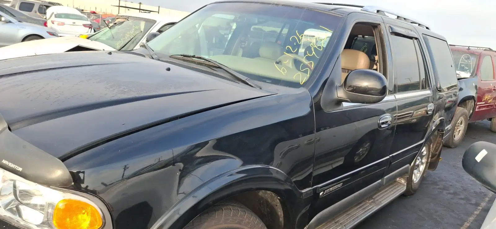Photo of 1998 Lincoln Navigator
