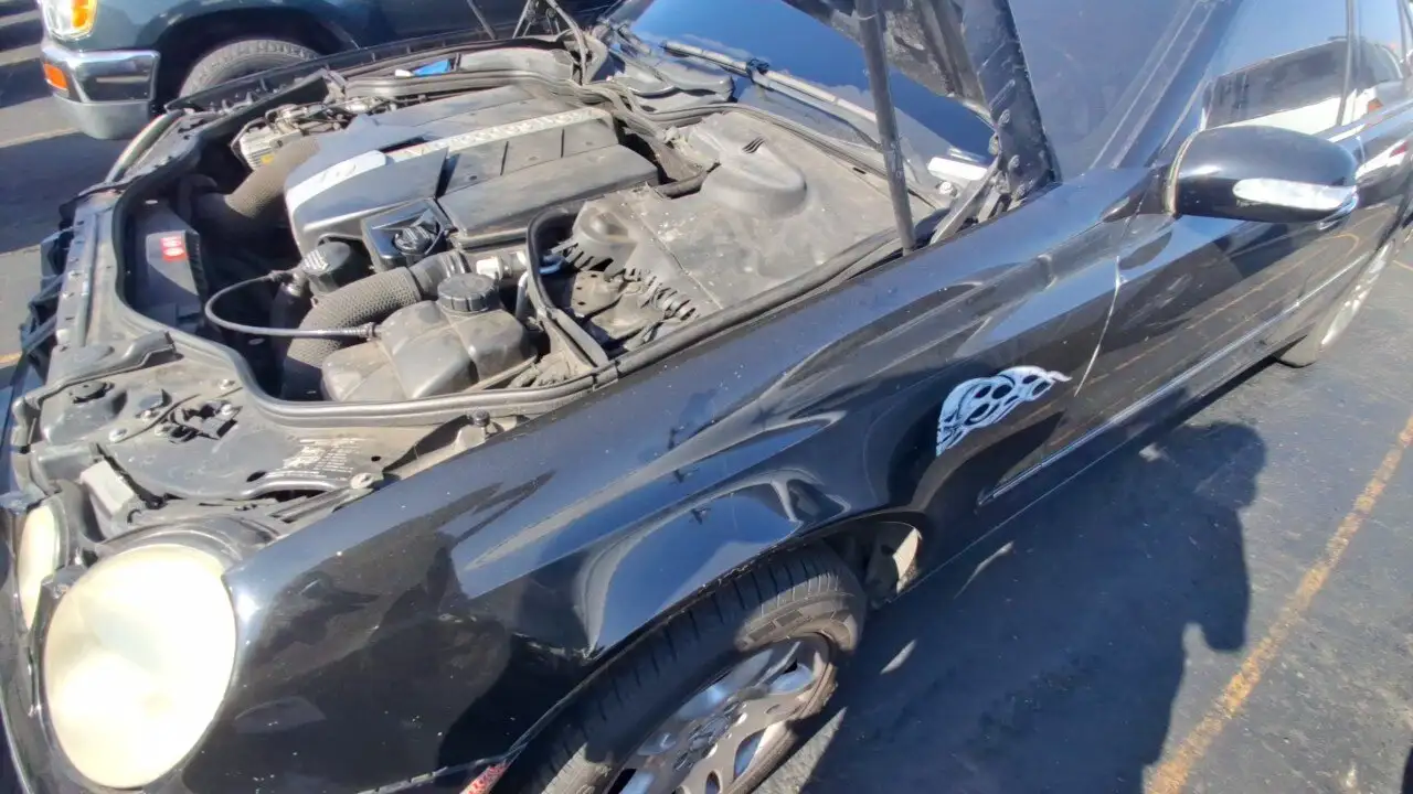 Photo of 2005 Mercedes-Benz E320