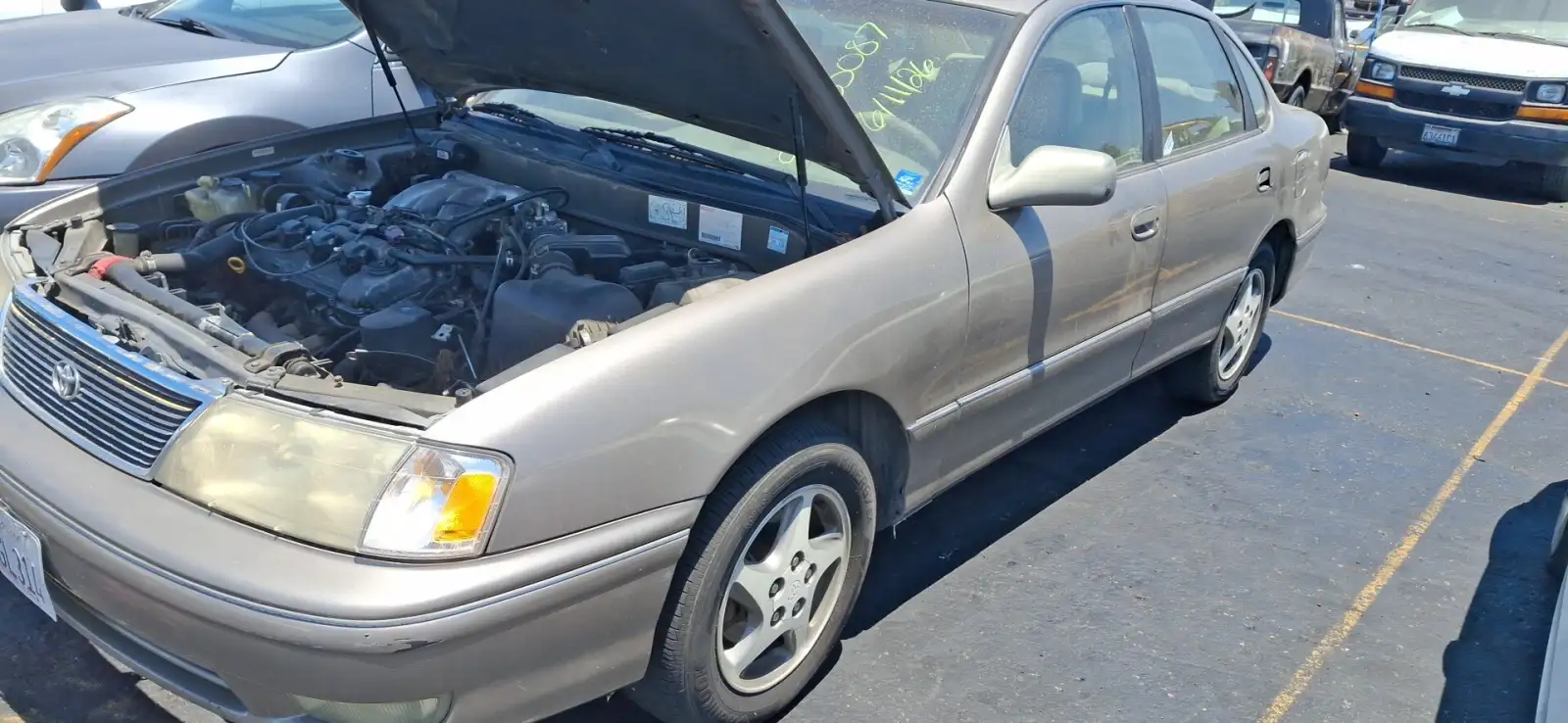 Photo of 1999 Toyota Avalon