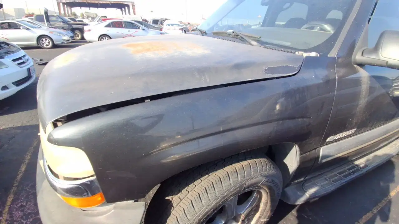 Photo of 2003 Chevrolet Tahoe