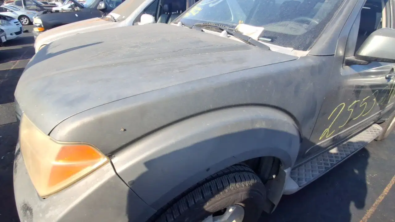 Photo of 2005 Nissan Pathfinder