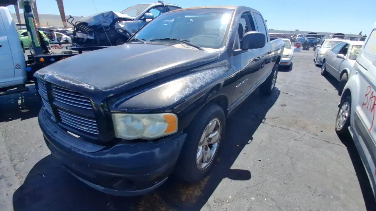 Photo of 2003 Dodge Ram 1500