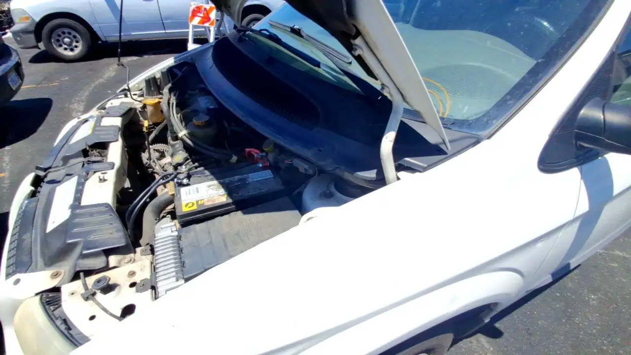 Photo of 2003 Dodge Caravan