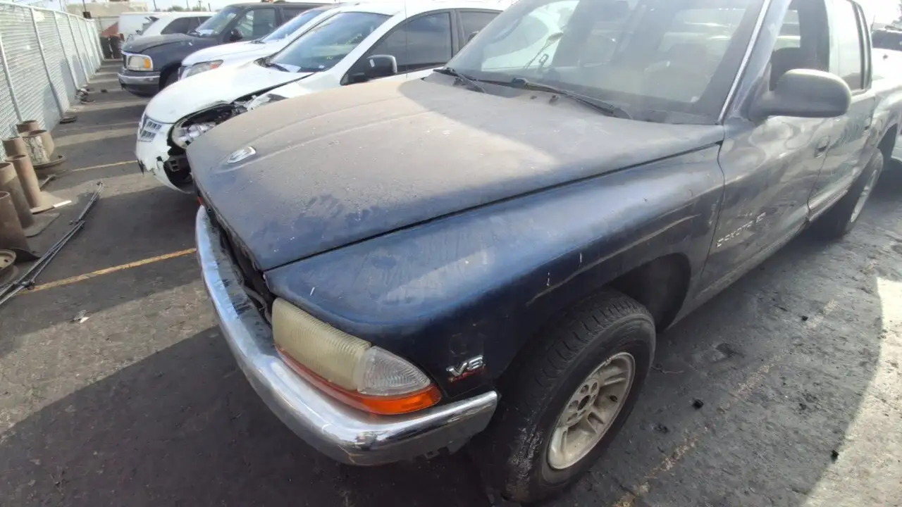 Photo of 2000 Dodge Dakota