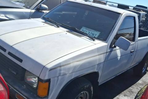 Photo of 1986 Nissan Pickup