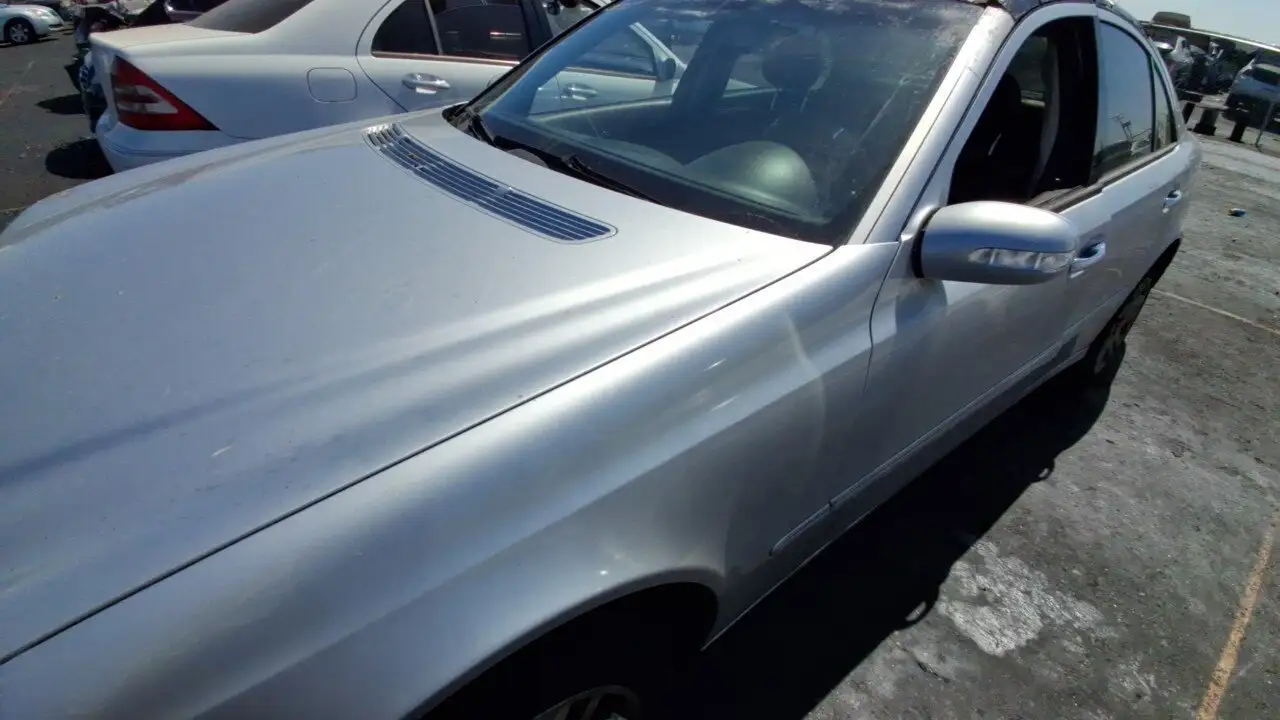 Photo of 2003 Mercedes-Benz E320