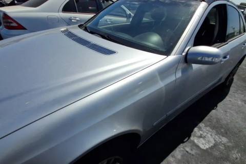 Photo of 2003 Mercedes-Benz E320