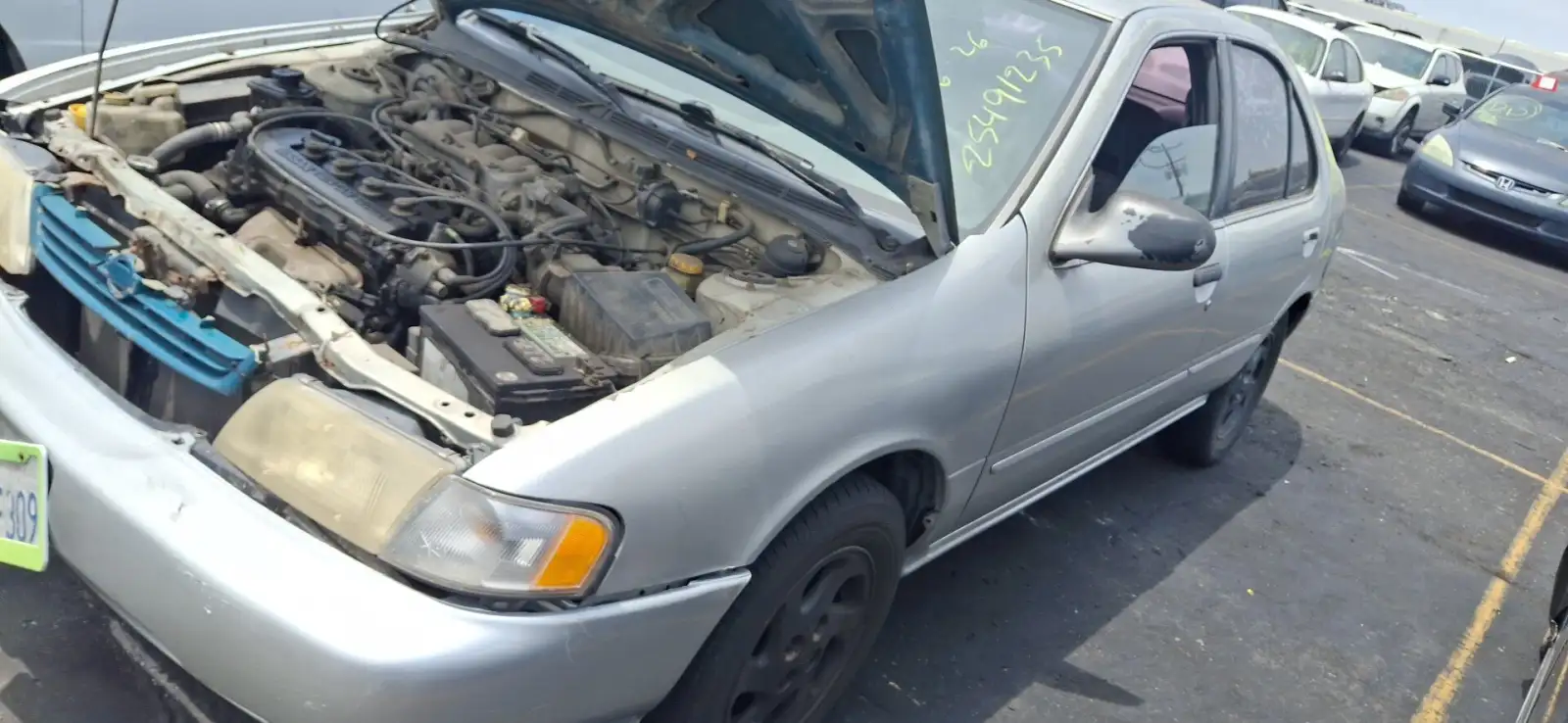 Photo of 1999 Nissan Sentra