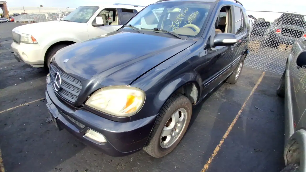 Photo of 2004 Mercedes-Benz Ml350