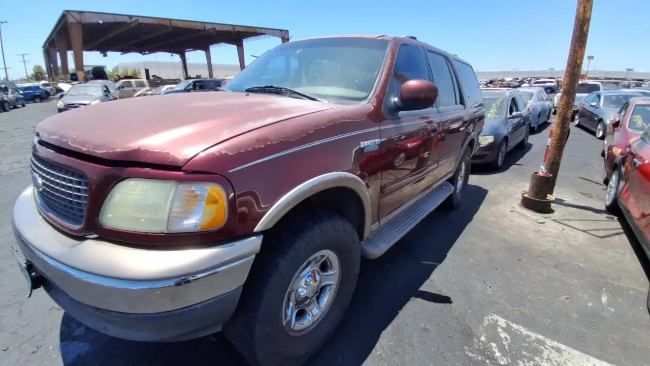 Photo of 2001 Ford Expedition