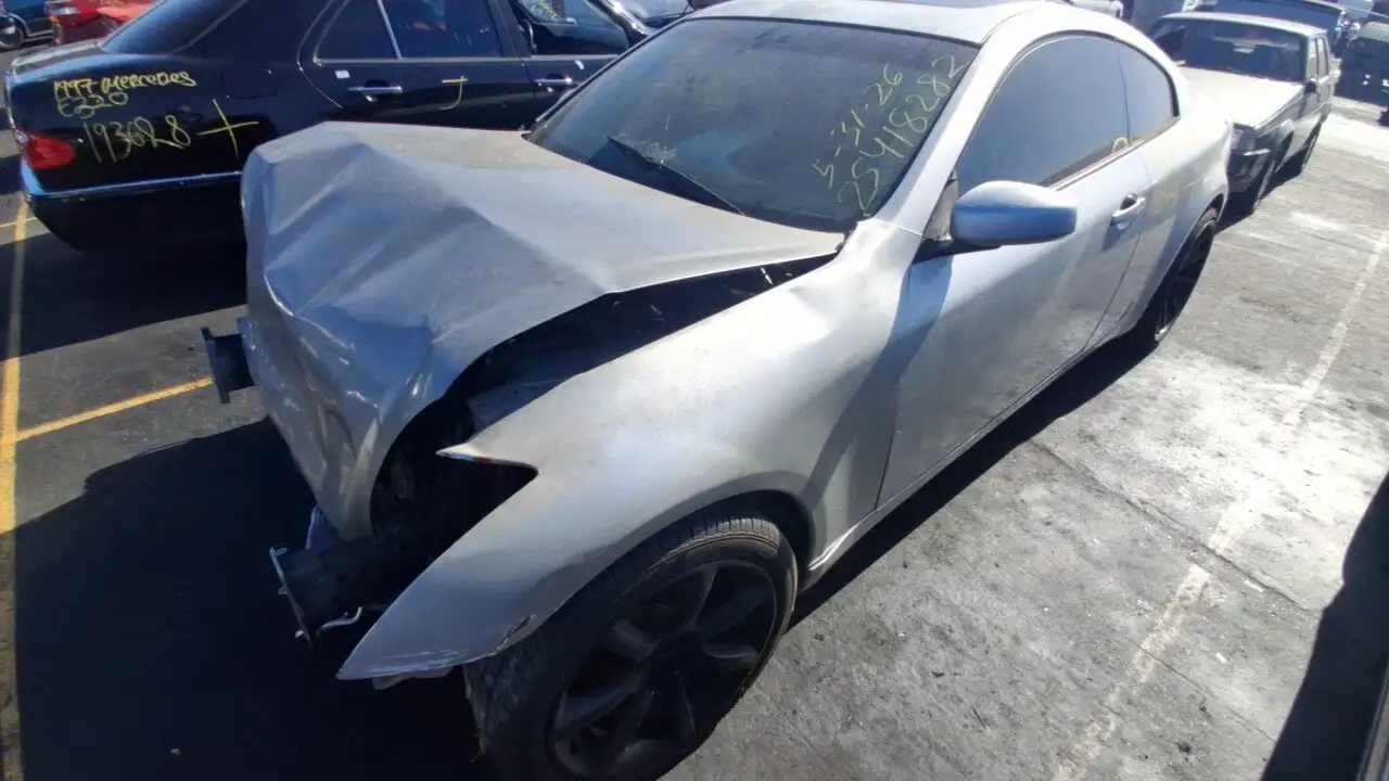 Photo of 2004 Infiniti G35