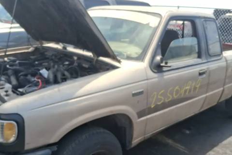 Photo of 1995 Mazda B2300