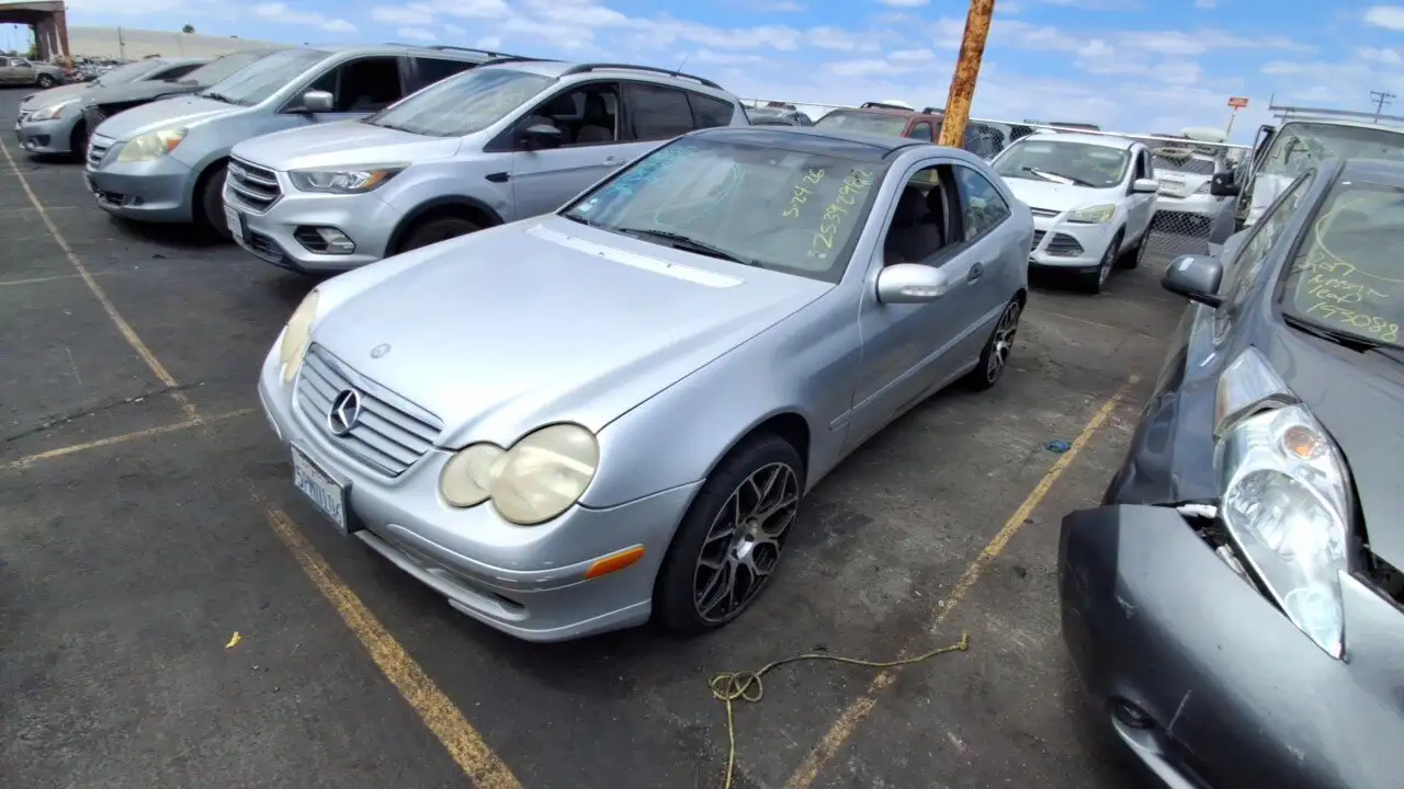 Photo of 2002 Mercedes-Benz C230