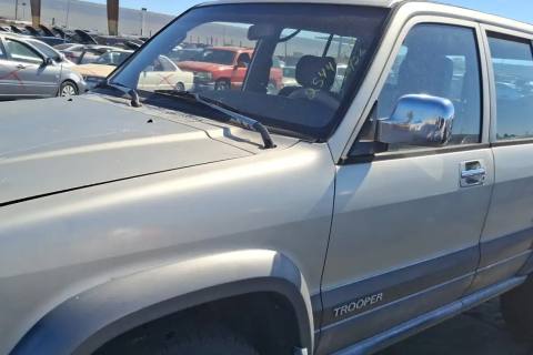 Photo of 1995 Isuzu Trooper