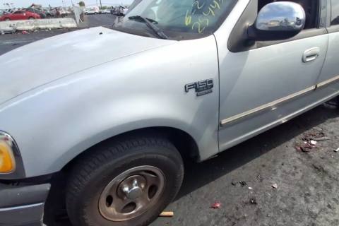 Photo of 2001 Ford F-150