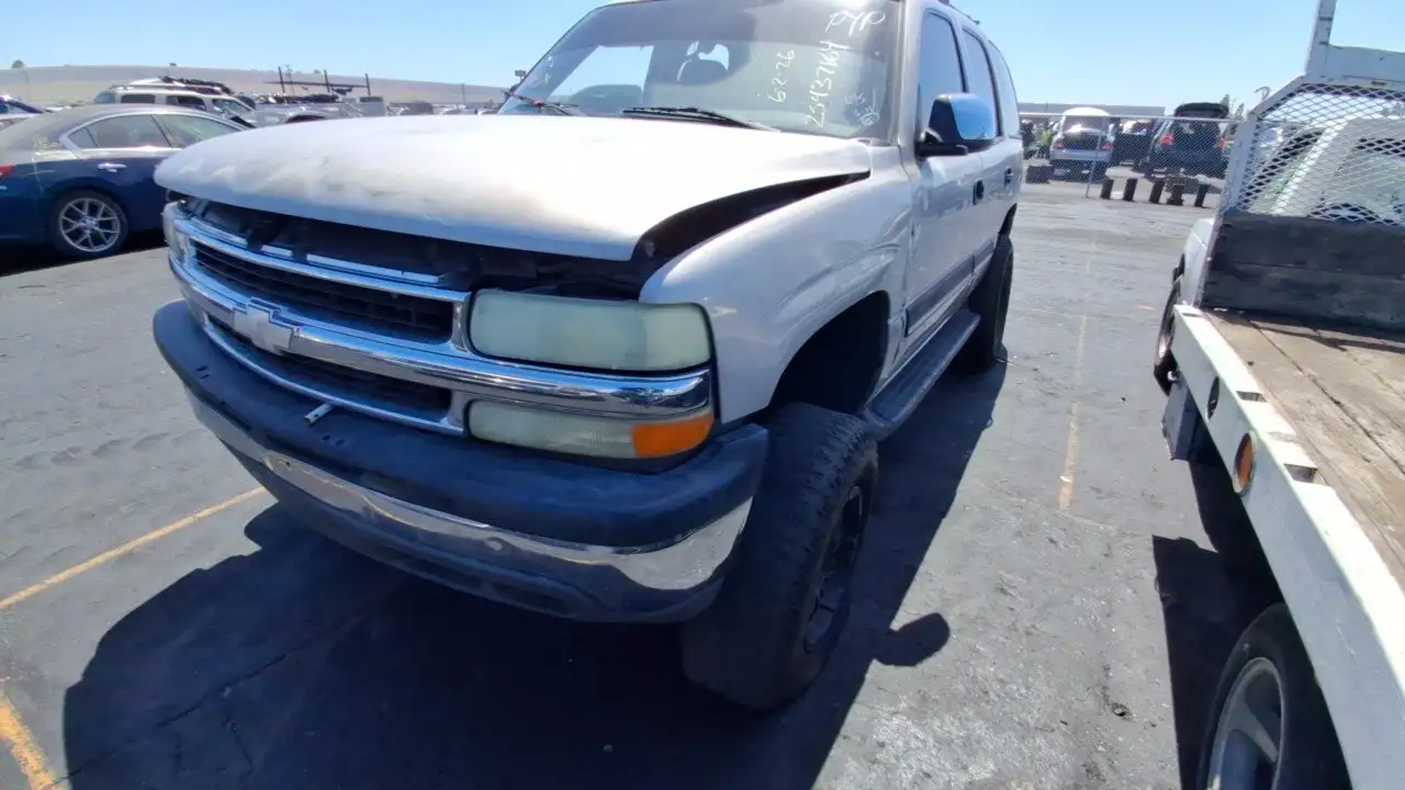 Photo of 2004 Chevrolet Tahoe