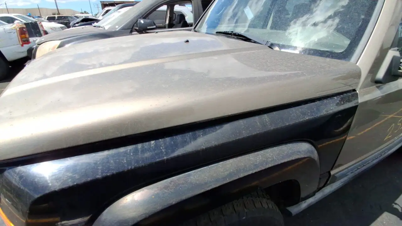 Photo of 2006 Jeep Commander