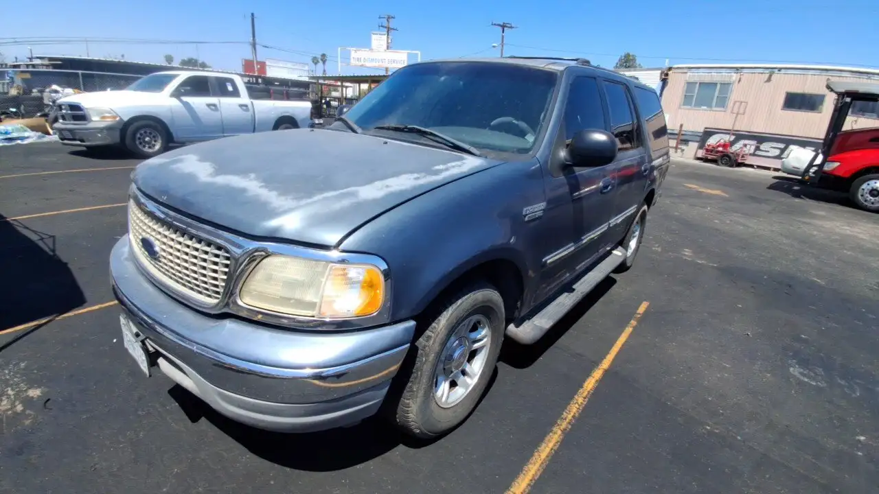 Photo of 2001 Ford Expedition