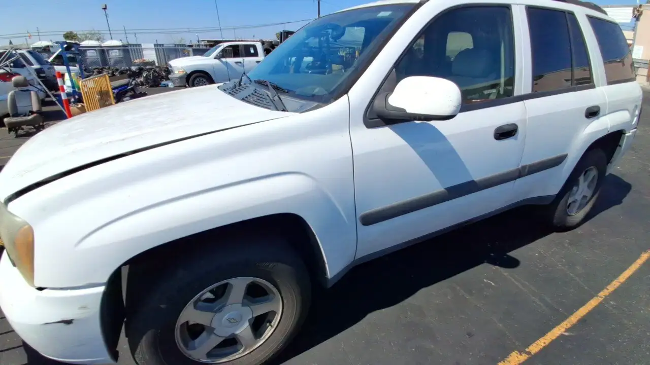 Photo of 2005 Chevrolet Trailblazer