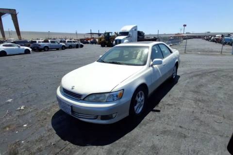 Photo of 2000 Lexus Es300