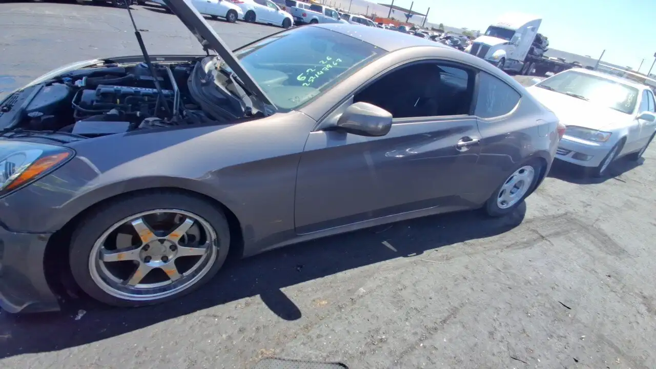 Photo of 2013 Hyundai Genesis Coupe