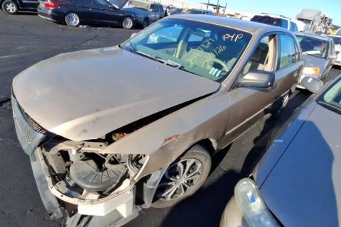 Photo of 2001 Toyota Avalon