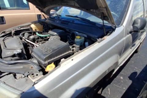 Photo of 2004 Jeep Grand Cherokee