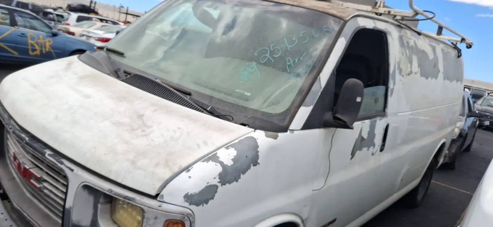 Photo of 1998 Gmc Savana 2500